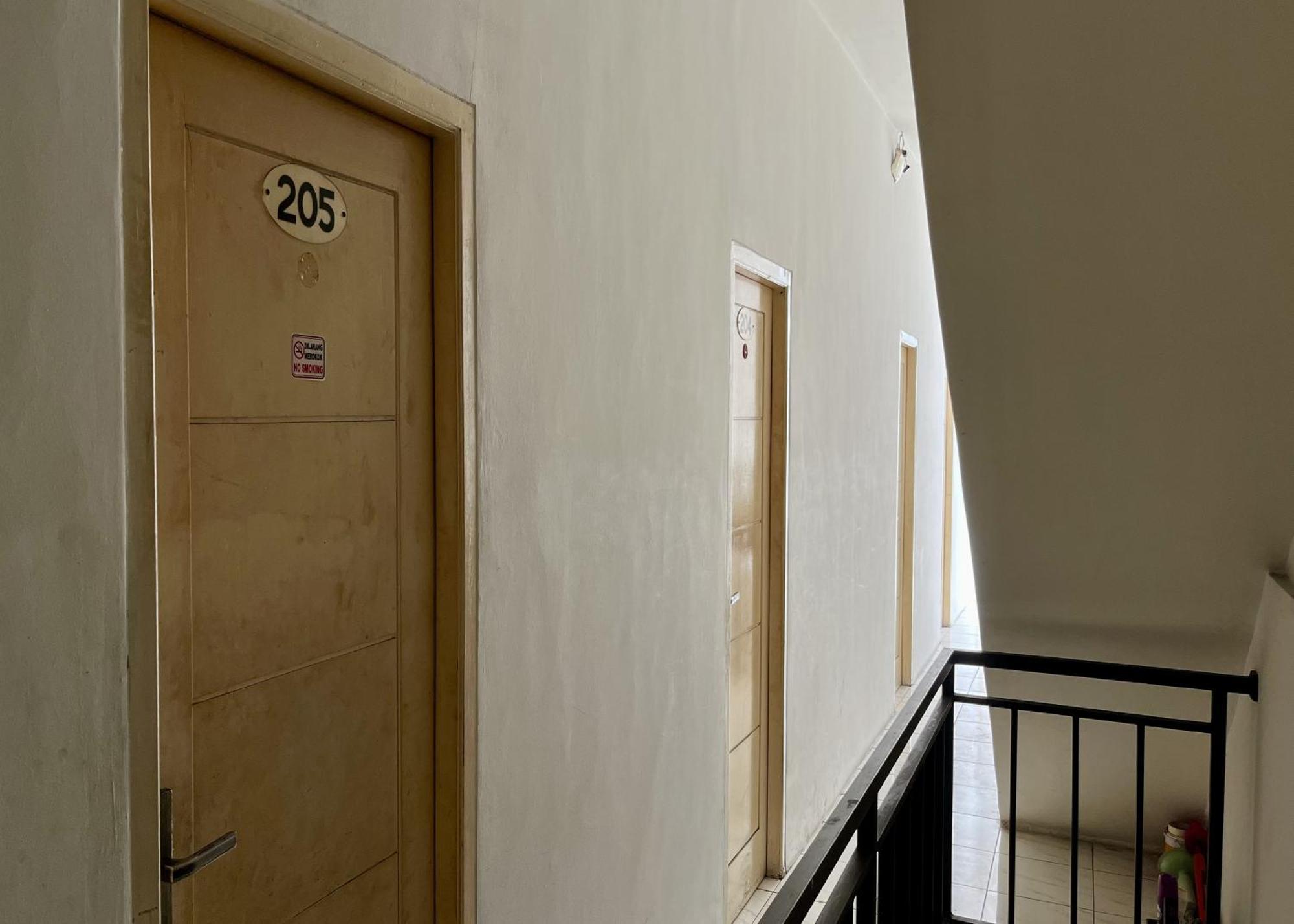 Rb Residence Grogol Jakarta Luaran gambar
